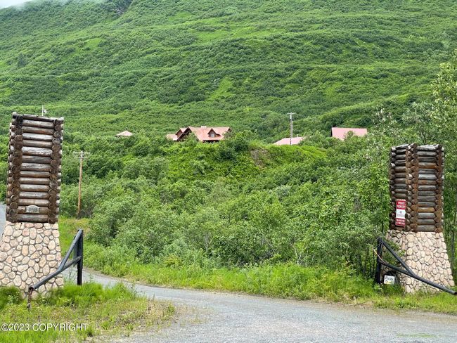 Gate view | Image 7