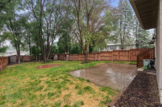 20-Backyard.jpg | Image 21