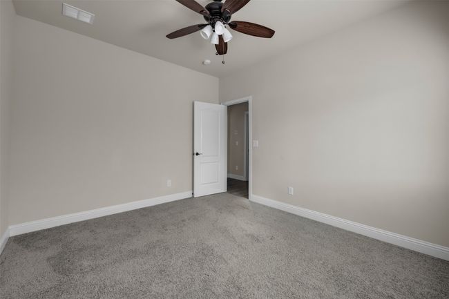 Downstairs bedroom | Image 30