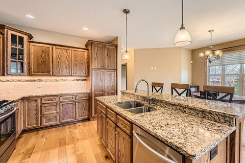 20620 Everton Way N, Forest Lake, MN, 55025-8145 | Card Image