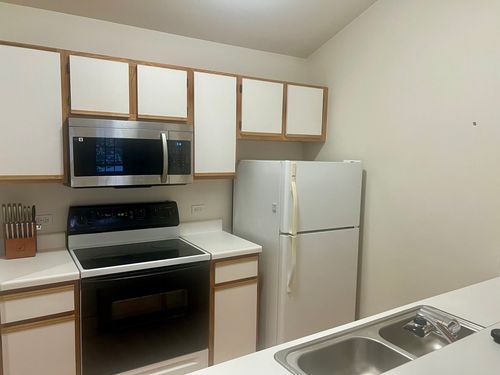 apt-3a-320 Cunat Blvd, Richmond, IL, 60071-8947 | Card Image