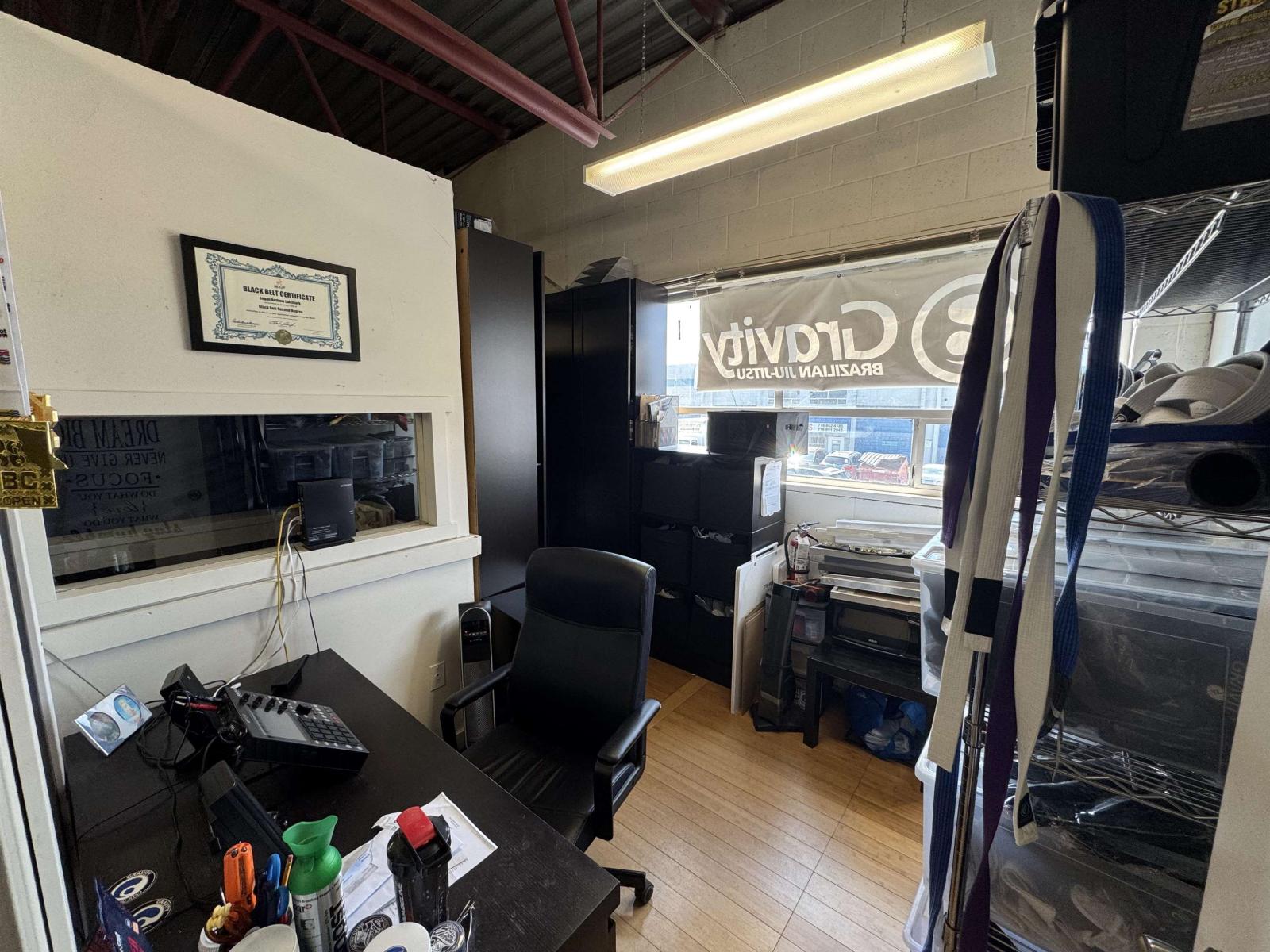 Commercial Lease in Surrey 5
