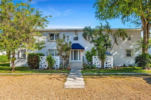 21a-7621 Sw 55th Ave, Miami, FL, 33143-5739 | Card Image