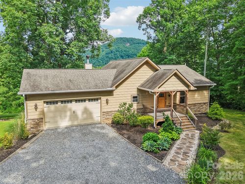 77 Willow Stone Way, Hendersonville, NC, 28792-0110 | Card Image