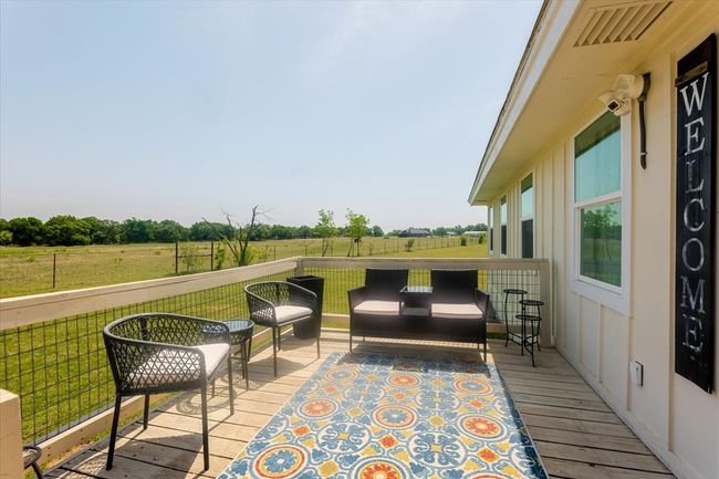 Front porch of Building 1 | Image 24