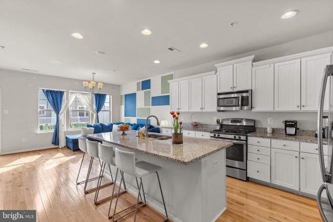 9824 Ushers Pl, Townhouse with 3 bedrooms, 3 bathrooms and null parking in WALDORF MD | Image 19