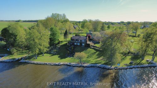 2176 Bay Rd, L'orignal, ON, K0B1K0 | Card Image