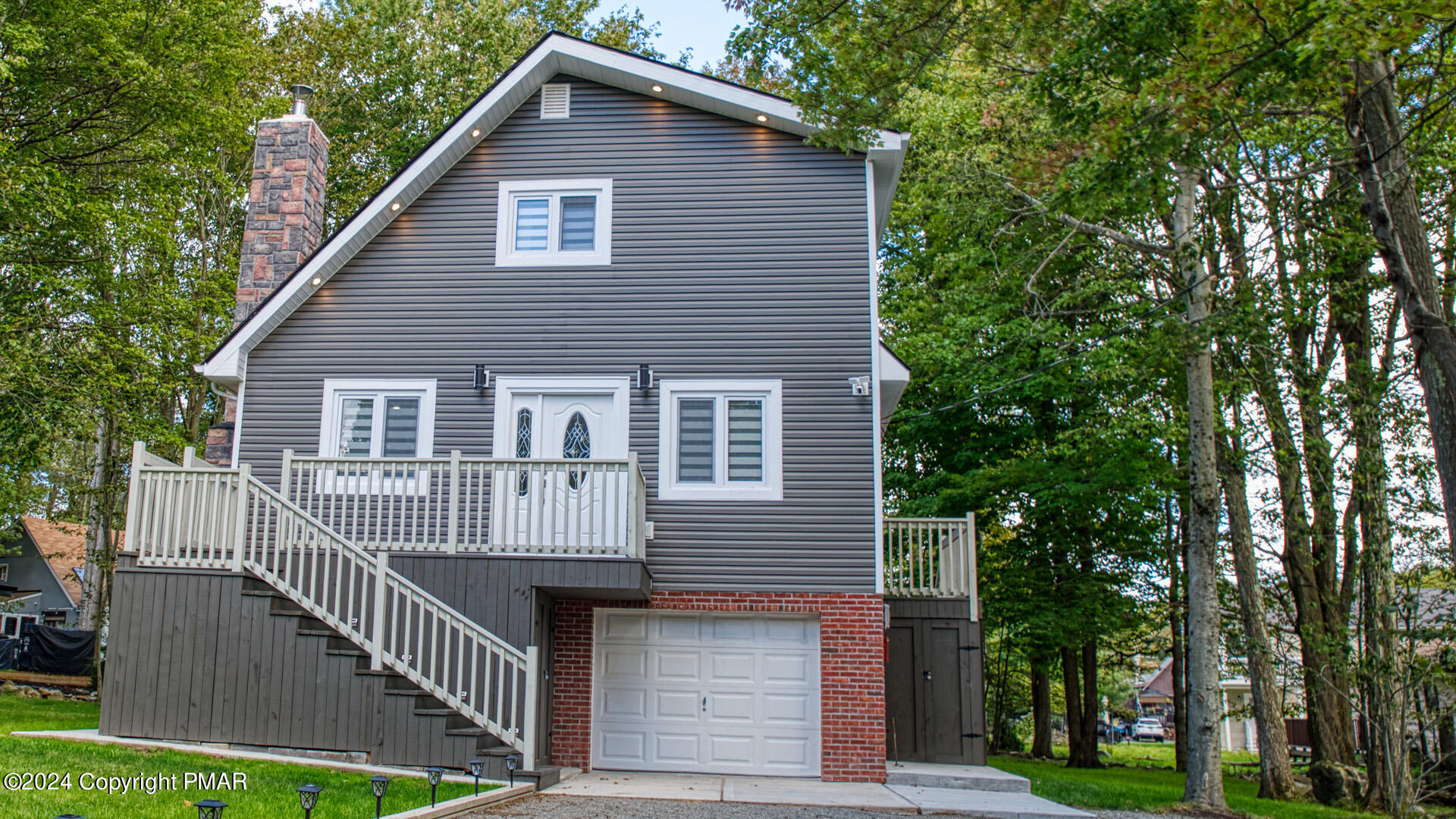 Tree Top Dr, Tobyhanna, PA 18466