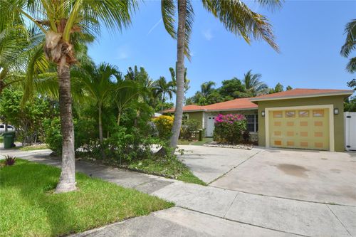 5385 Sw 8th Ct, Margate, FL, 33068-3323 | Card Image