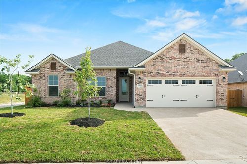 15603 Long Creek Ln, College Station, TX, 77845-2071 | Card Image