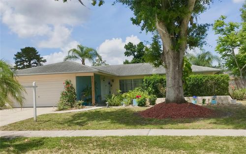 5205 Ripple Creek Dr, Tampa, FL, 33625-6412 | Card Image