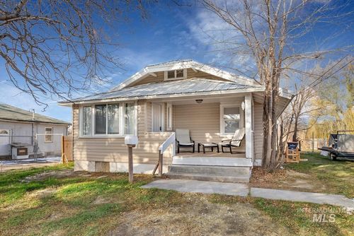1777 3rd Ave E, Twin Falls, ID, 83301-7312 | Card Image