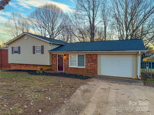 130 Powder Horn Rd, Mooresville, NC, 28115-9363 | Card Image