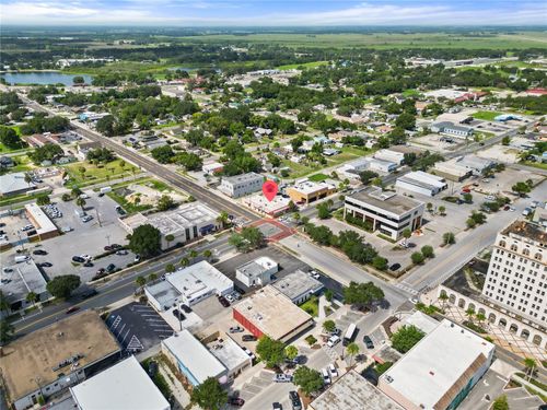 1 W Central Avenue, LAKE WALES, FL, 33853 | Card Image