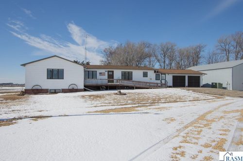 48994 County Road 13, North Mankato, MN, 56003-4221 | Card Image