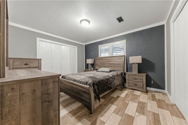 Downstairs bedroom | Image 21
