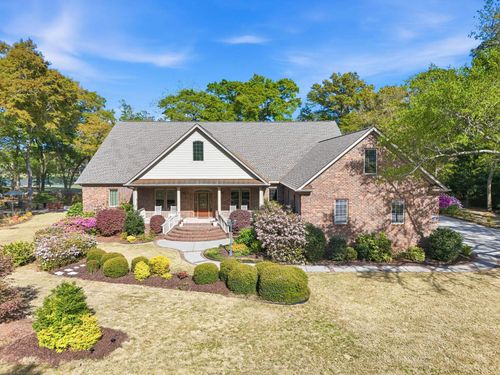 140 Heritage Dr, Pawleys Island, SC, 29585-6551 | Card Image