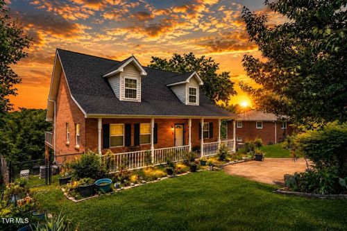 3720 Skyland Dr, Kingsport, TN, 37664-3937 | Card Image
