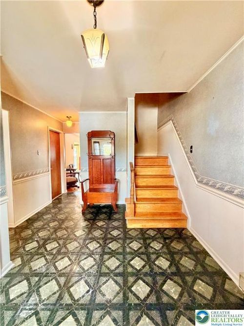 52 Willow Street, Macungie Boro, PA, 18062 | Card Image