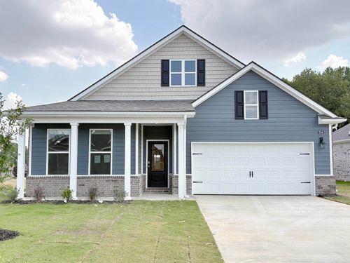 704 Edgemont Cir, Jonesboro, AR, 72405-8108 | Card Image