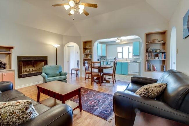 7445 Mcgregor Ln, House other with 3 bedrooms, 3 bathrooms and 3 parking in Dripping Springs TX | Image 5