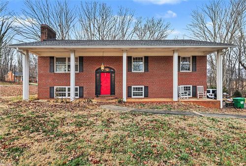 436 White Rd, King, NC, 27021-9588 | Card Image