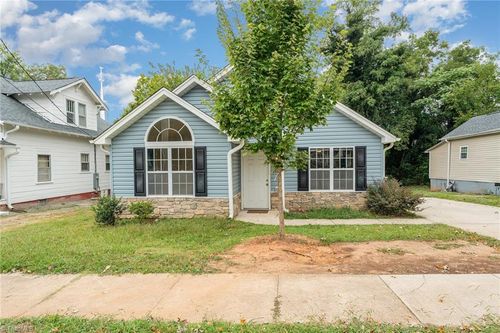 302 Park St, High Point, NC, 27260-5235 | Card Image