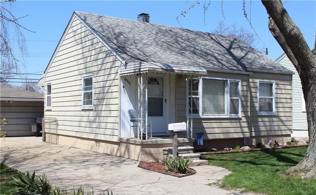 Irene St, Southgate, MI 48195