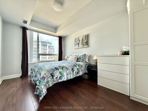 506-28 Uptown Dr, Markham, ON, L3R5M8 | Card Image