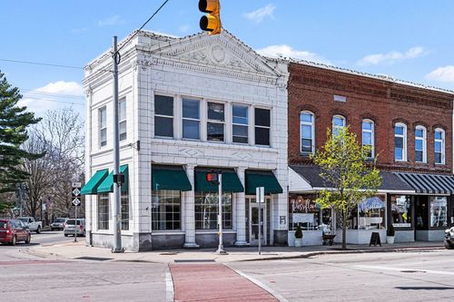 111 N Main St, Plainwell, MI, 49080-1350 | Card Image