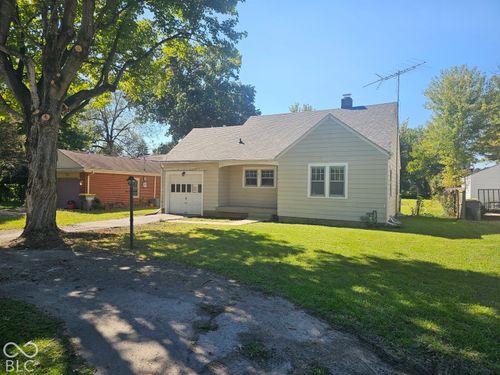 211 Nursery Rd, Anderson, IN, 46012-3123 | Card Image