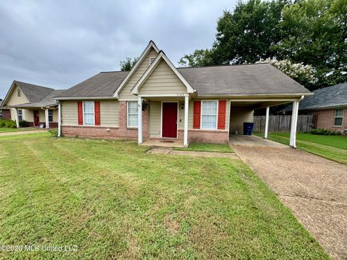 6549 Valerie Dr, Olive Branch, MS, 38654-2523 | Card Image