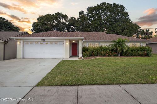 816 Hunters Creek Dr, Melbourne, FL, 32904-2158 | Card Image