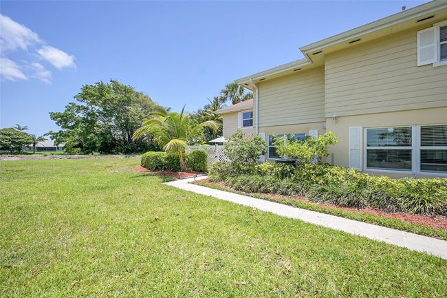 4101 Roxbury Ct, Townhouse with 2 bedrooms, 3 bathrooms and null parking in Boynton Beach FL | Image 33