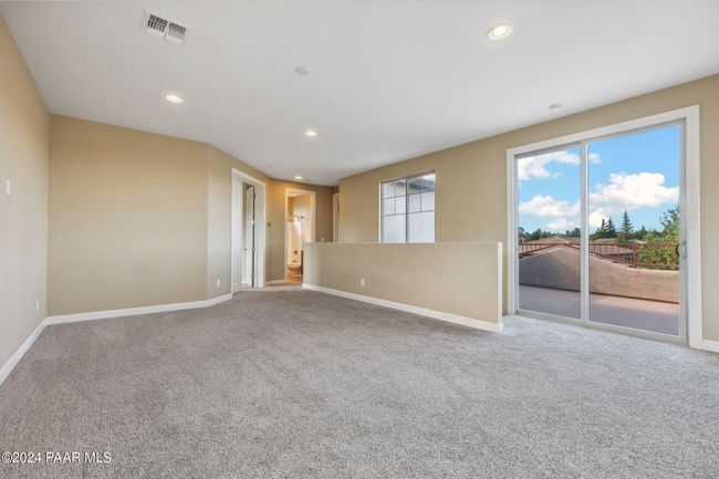 Gameroom/Deck | Image 12