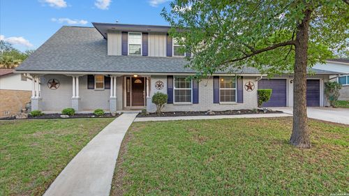 8338 Delphian Dr, Universal City, TX, 78148-2518 | Card Image