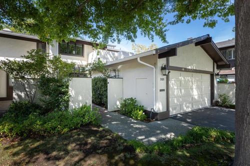 2424 Sharon Oaks Dr, Menlo Park, CA, 94025-6829 | Card Image