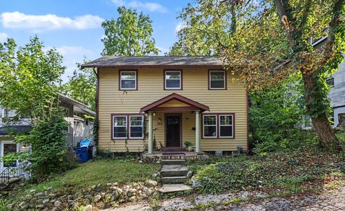 915 Walwood Pl, Kalamazoo, MI, 49007-5043 | Card Image
