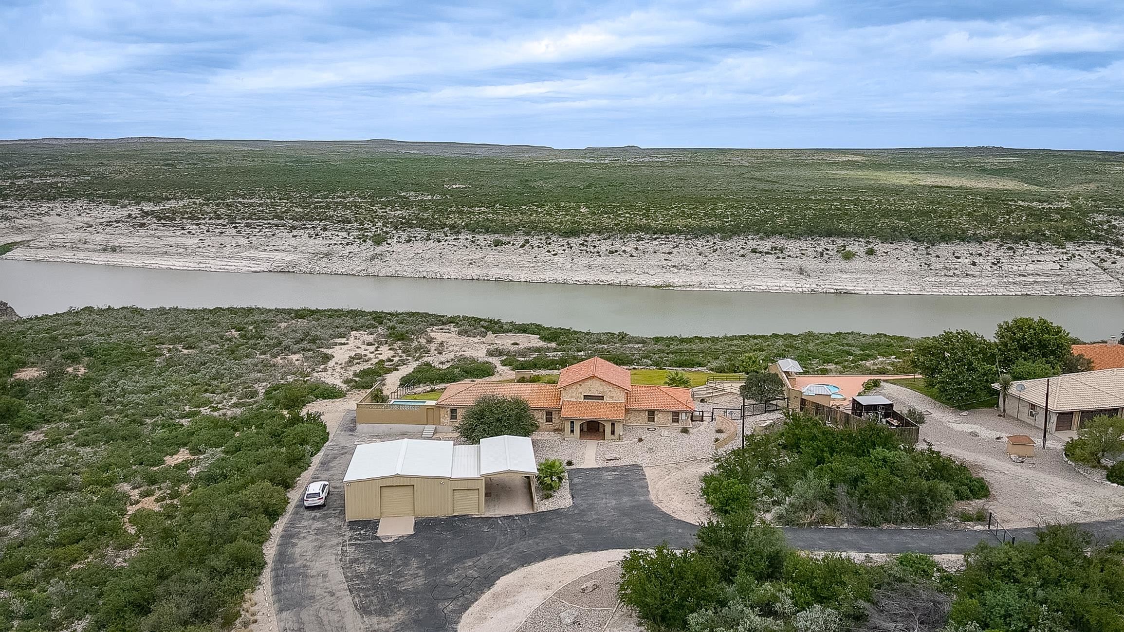 Residential in Del Rio