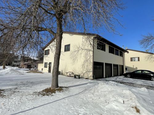 6536 83rd Ct N, Brooklyn Park, MN, 55445-2286 | Card Image