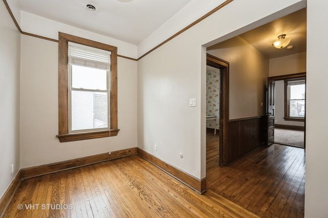 3 - 3216 North Ave, Condo with 3 bedrooms, 2 bathrooms and 2 parking in Chicago IL | Image 15