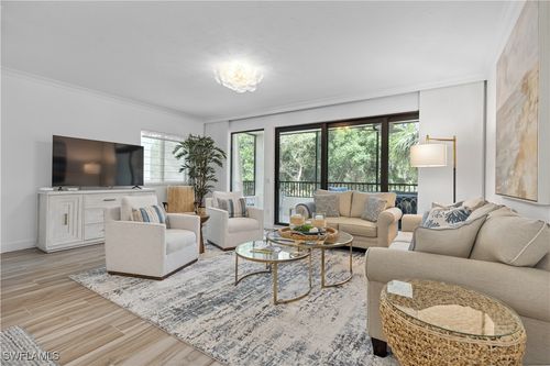 b102-6510 Valen Way, NAPLES, FL, 34108-8277 | Card Image