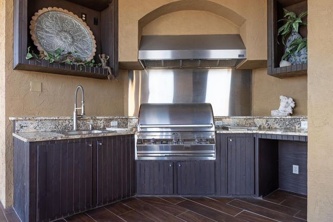 Outdoor Kitchen | Image 39