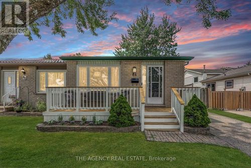 84 Adswood Rd, London, ON, N6E2W1 | Card Image