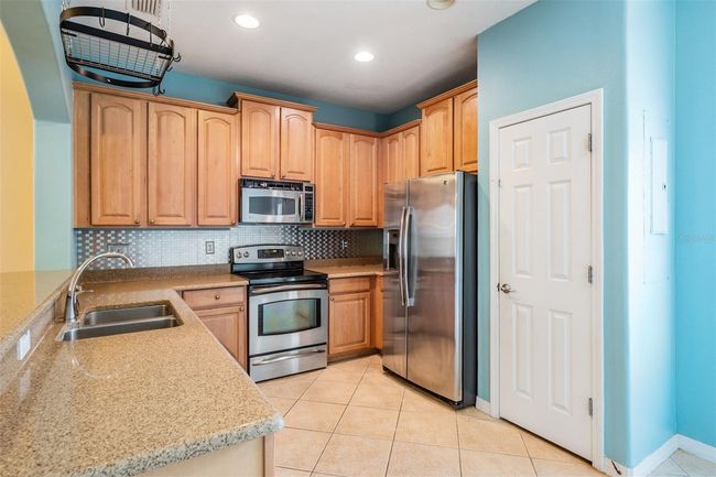 14167 Stilton St, Townhouse with 2 bedrooms, 3 bathrooms and null parking in TAMPA FL | Image 16