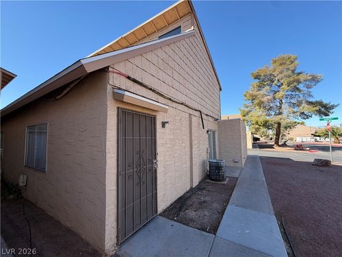 d-5188 Garden Ln, Las Vegas, NV, 89119-1716 | Card Image