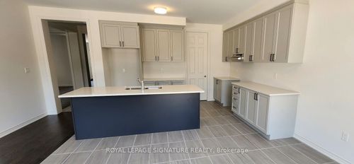 46 Sandhill Cres, Tottenham, ON, L0G1W0 | Card Image