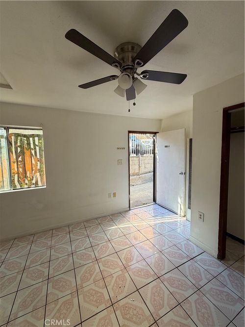 12-529 S Humphreys Avenue, East Los Angeles, CA, 90022 | Card Image