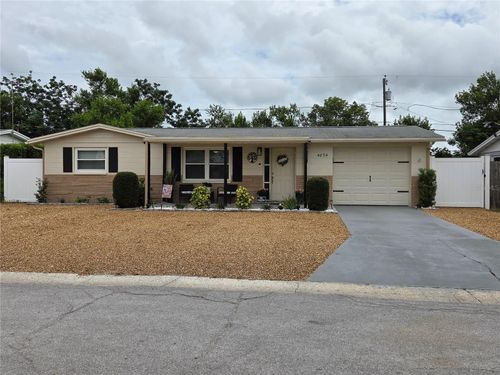4834 Gaslight Ave, HOLIDAY, FL, 34690-5801 | Card Image