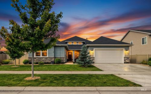 5345 S Mesa Trail Way, Meridian, ID, 83642-8444 | Card Image